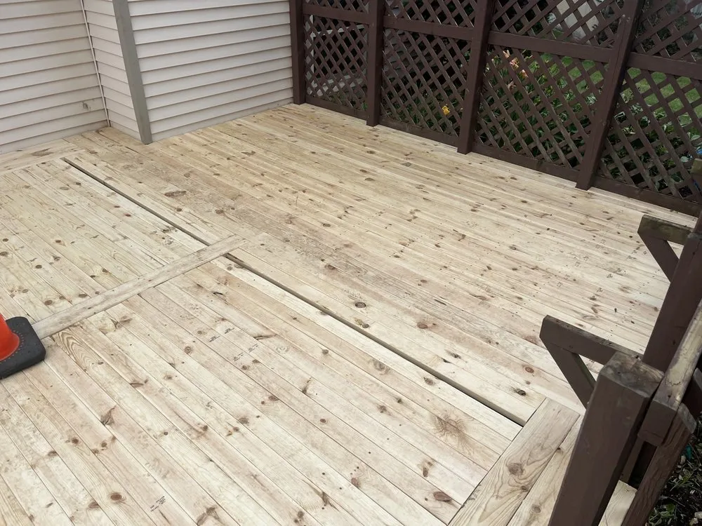 Slide of Roofing Service & Supplies