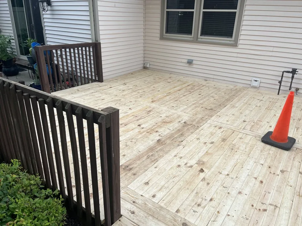 Slide of Roofing Service & Supplies