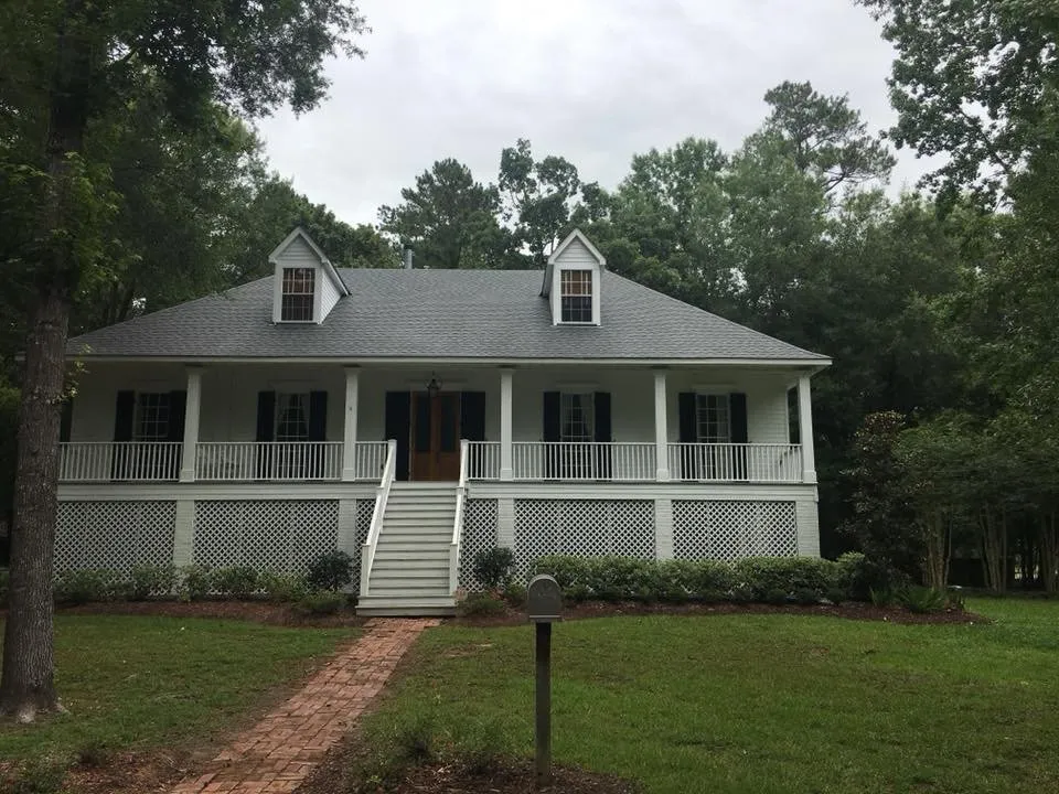 Slide of Roofing service experts