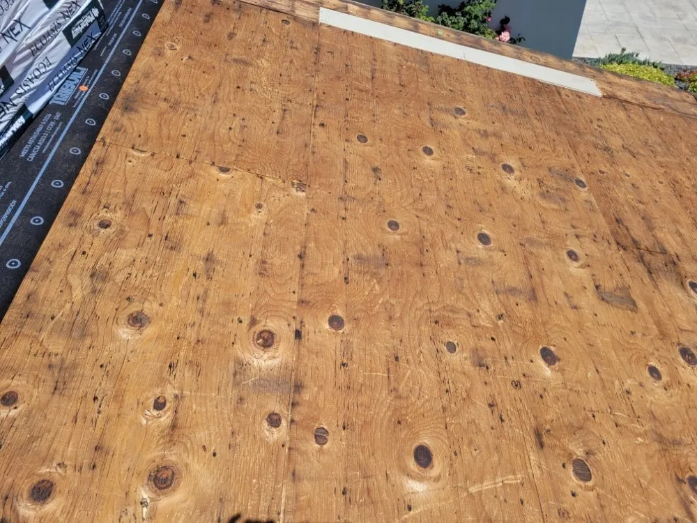 Slide of Roofing Services Pro