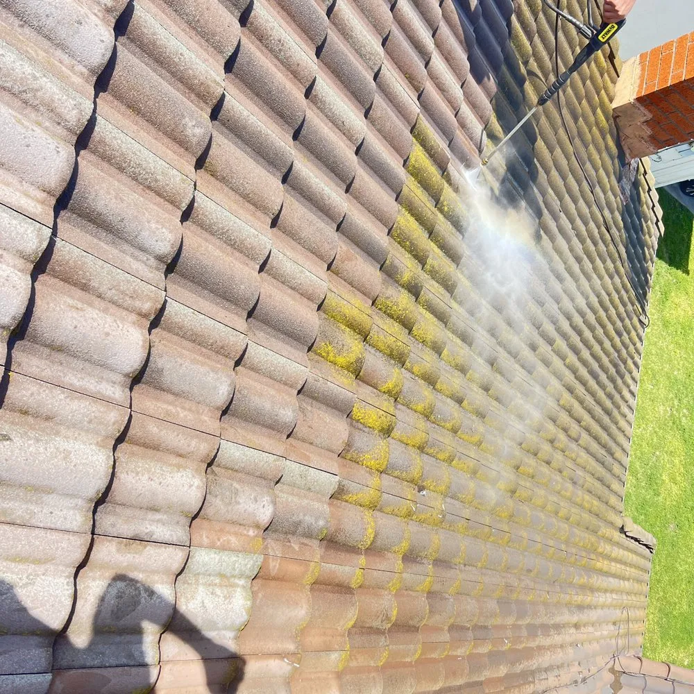 Slide of Roofing Service’s