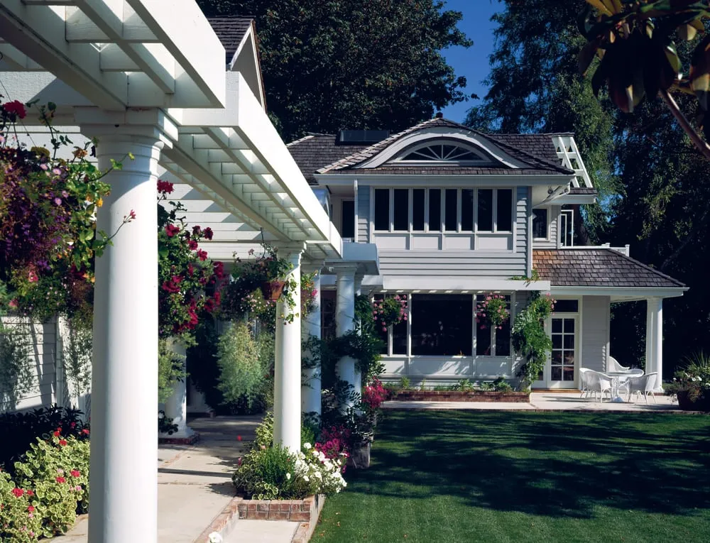 Slide of Roofing Solutions Delaware