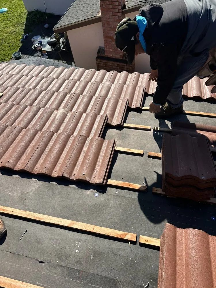 Slide of Roofing Solutions