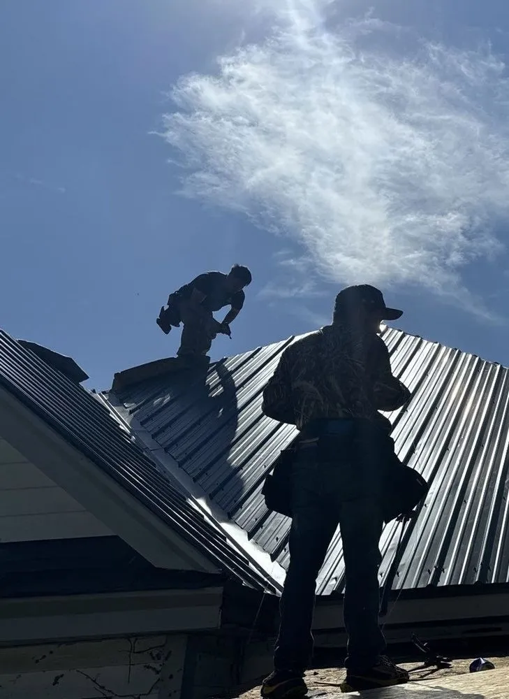 Local residential roofing service with free inspection across Macclesfield, NC - Roofing Solutions