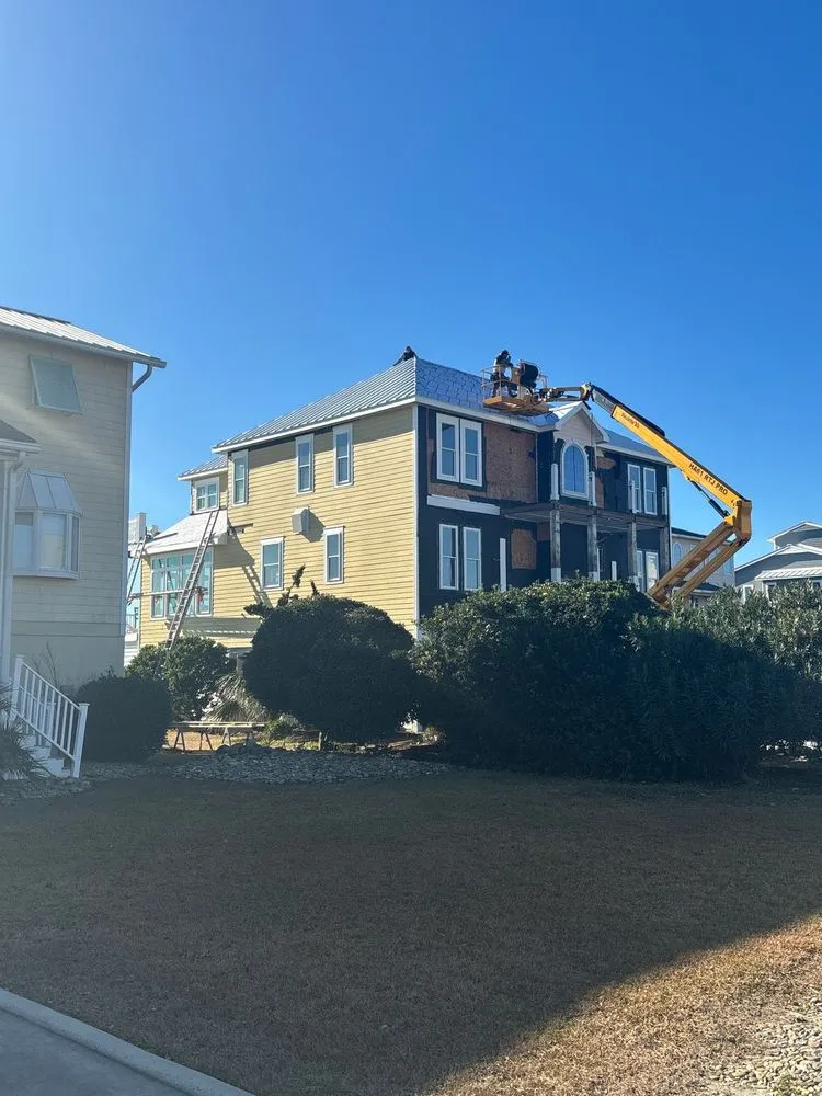 Top-rated roof replacement for residential properties in Macclesfield, NC by Roofing Solutions