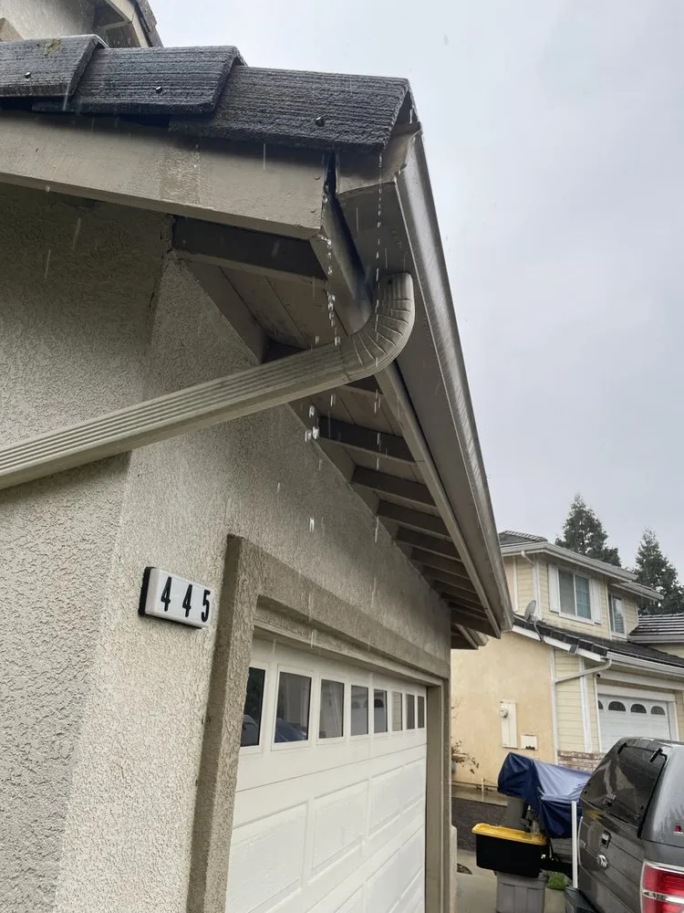 Slide of Roofing Solutions