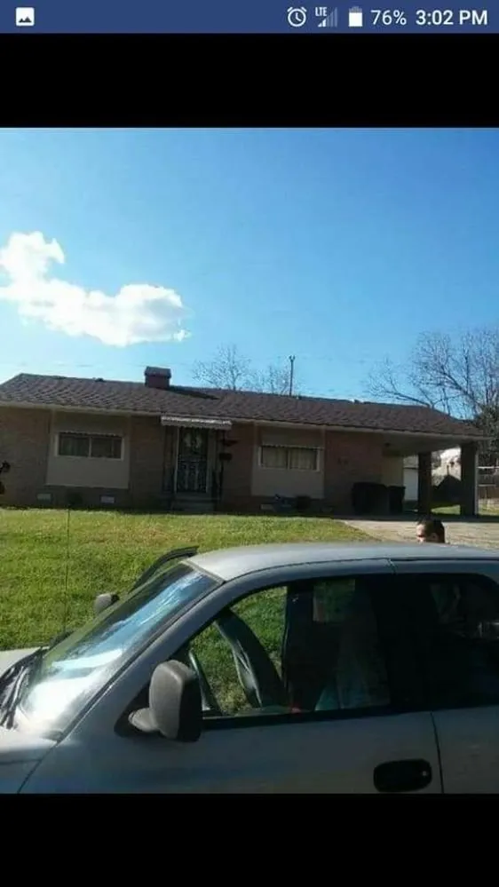 Slide of Roofing Specialist