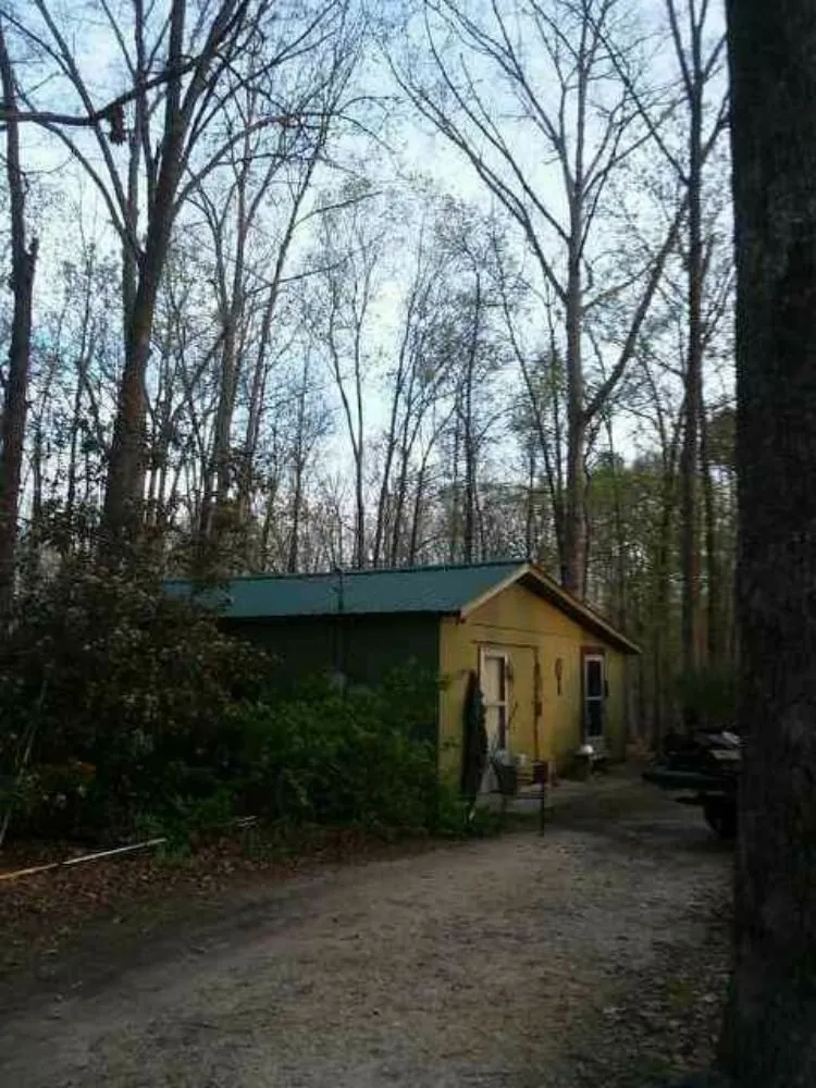 Slide of Roofing Specialist