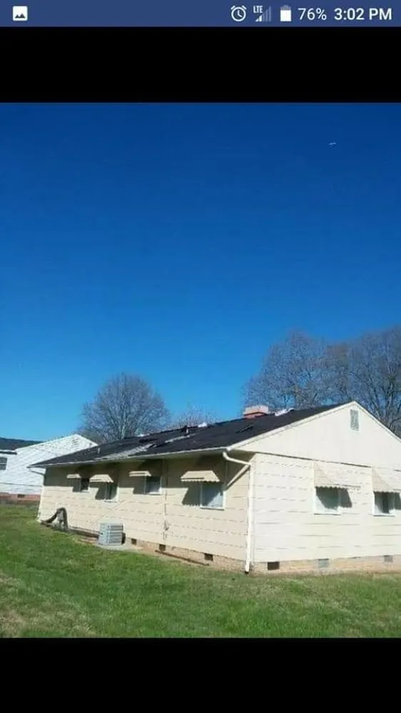 Slide of Roofing Specialist