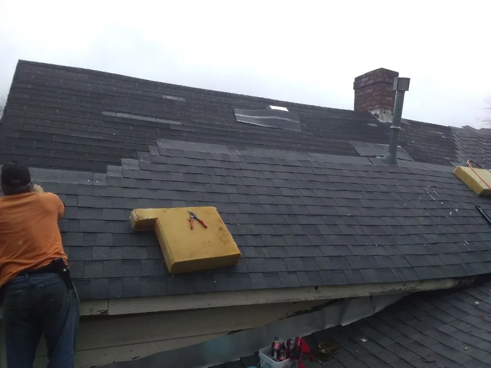 Slide of Roofing Specialist