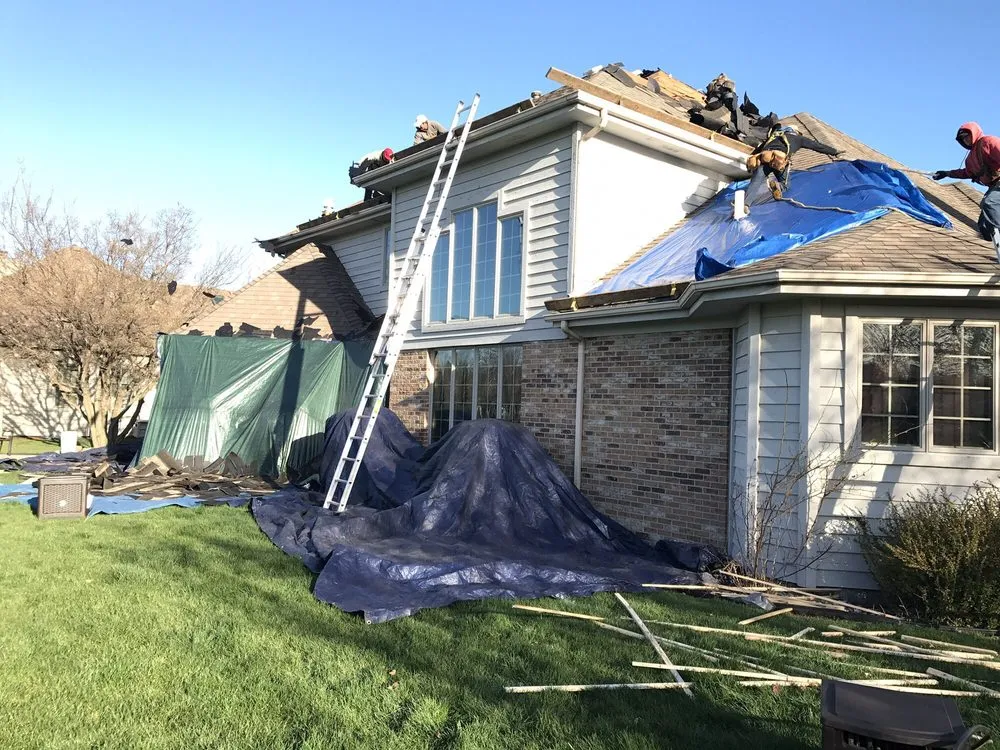 Slide of Roofing Staff & Remodeling