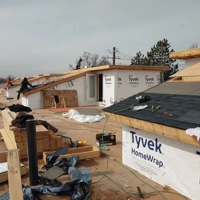 Roofing Station Logo