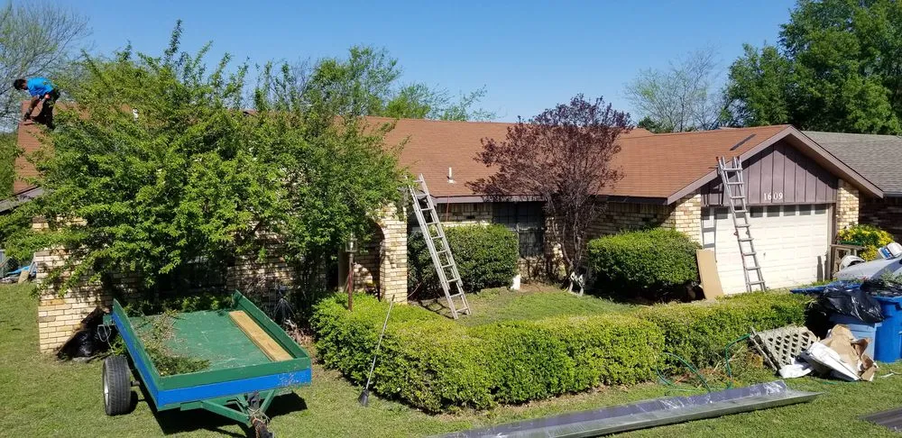 Slide of Roofing Supreme