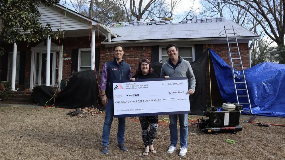 Slide of Roofing USA