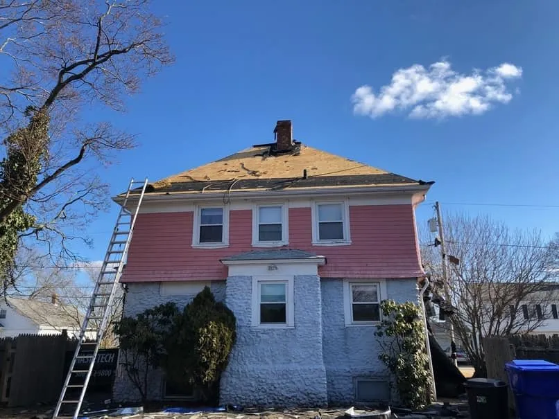 Slide of Roofing with Maize