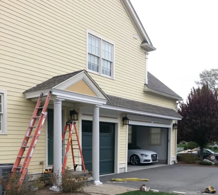 Slide of Roofing with Maize