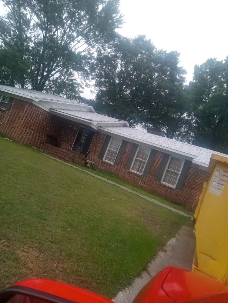 Slide of Roofing Worx