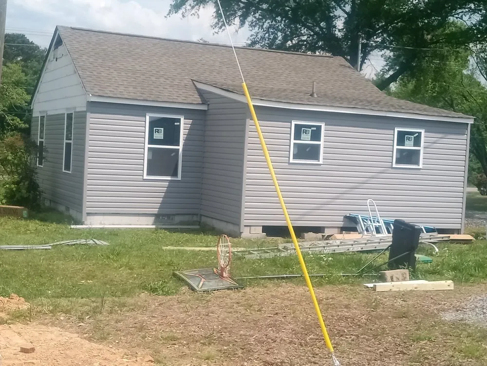 Slide of Roofing Worx