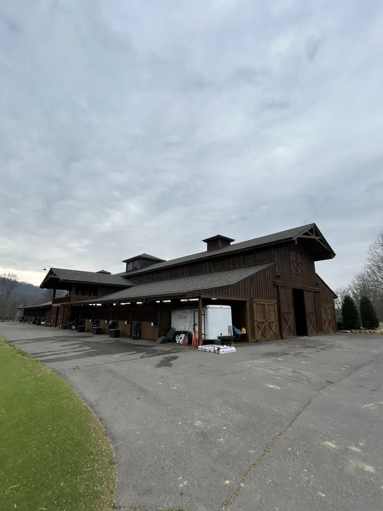 Slide of RoofingCo.com