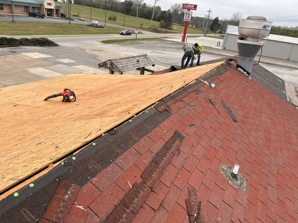 Slide of RoofingCo.com