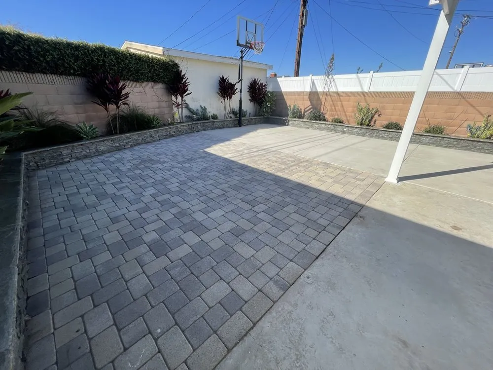 Slide of Roofing/Concrete Elite Services