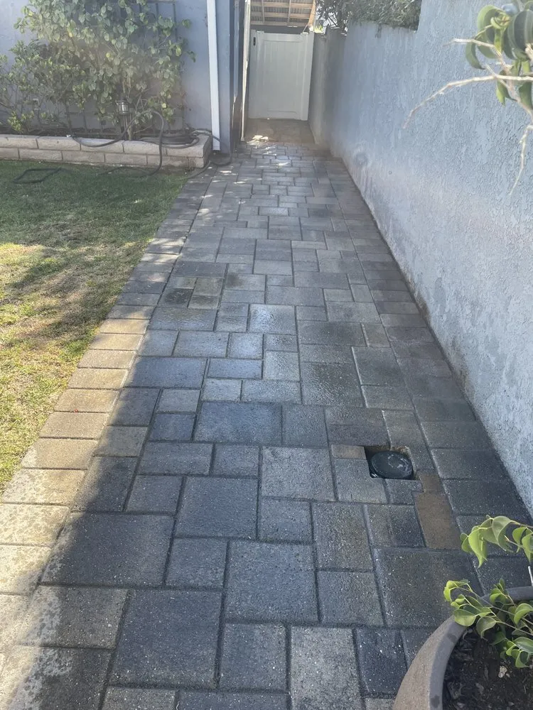 Slide of Roofing/Concrete Elite Services