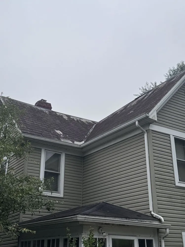 Emergency roof repair after storm damage in Vincent, OH by Roofix Home Services