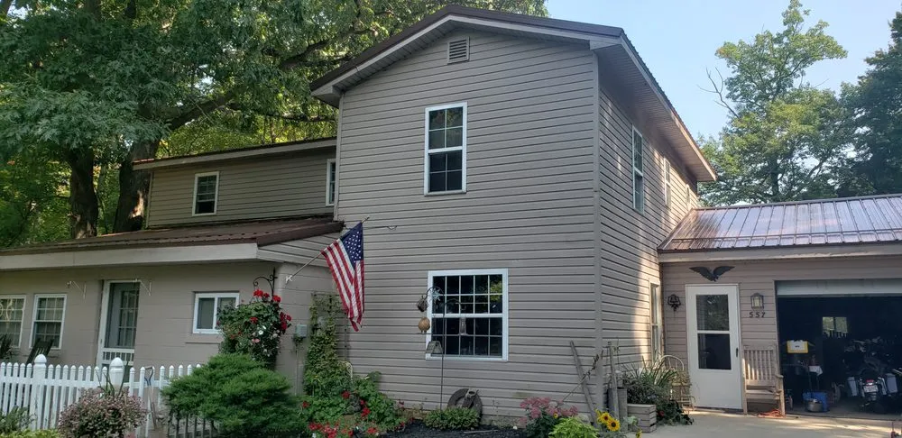 Licensed storm damage roof repair experts serving Crawford, TN - Roofline Builders LLC