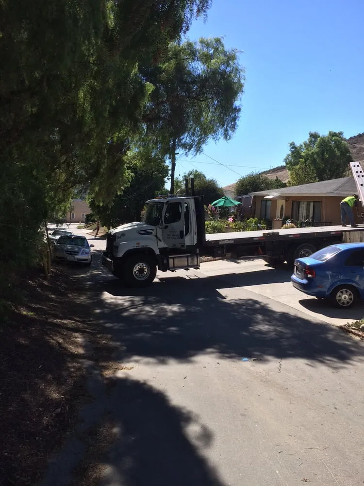 Slide of Roofline Supply & Delivery