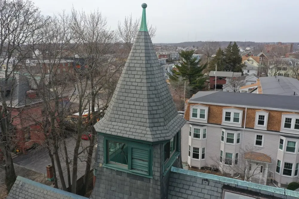 Slide of RoofMasters