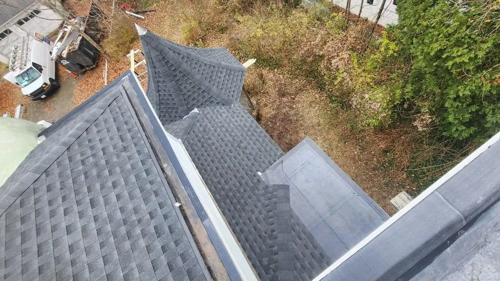 Slide of RoofMasters