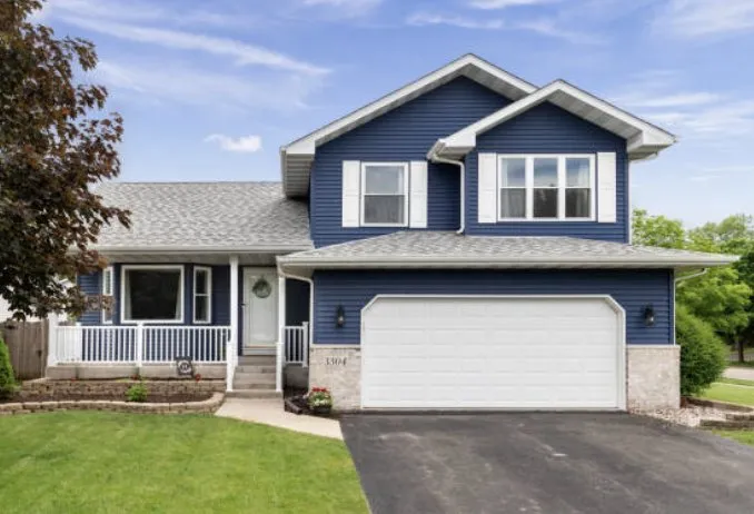 Slide of ROOFMAXX of Doylestown