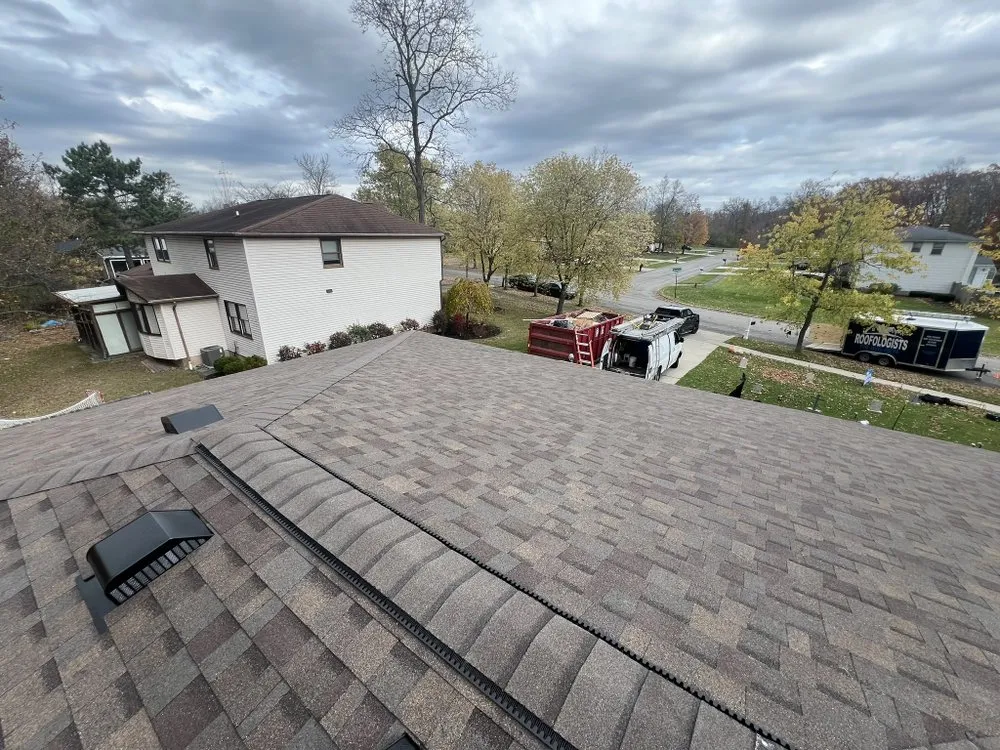 Slide of Roofologists