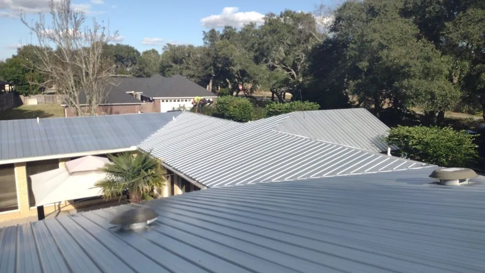 Licensed residential roofing service in Santa Rosa Beach, FL by Roofpro Roofing