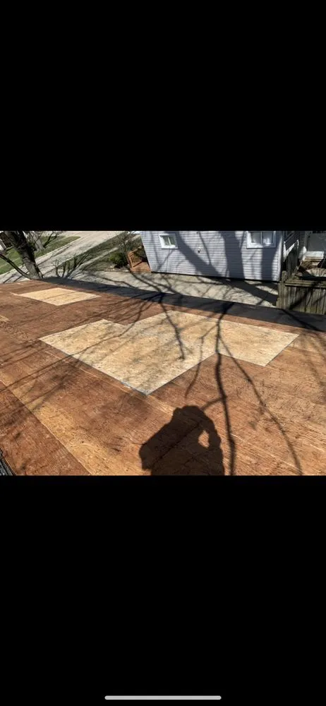 Slide of Roofs By Lucas