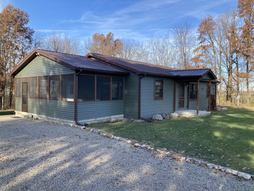 Emergency residential roofing service with free inspection across Longview, IL - Roofs By Rodger