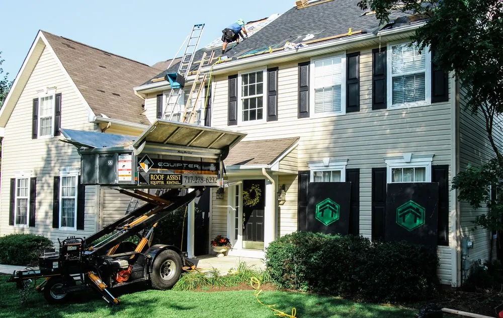 Emergency residential roofing service in Washington Crossing, PA by Roofs by Tip Top