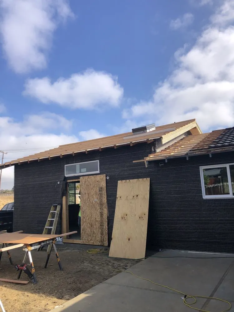 Slide of Roofs Roofs & Remodel