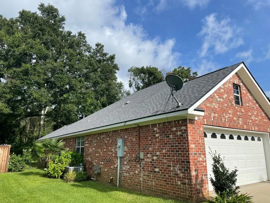 Licensed roof leak repair for fast service across Salem, AL - Roofs Unlimited