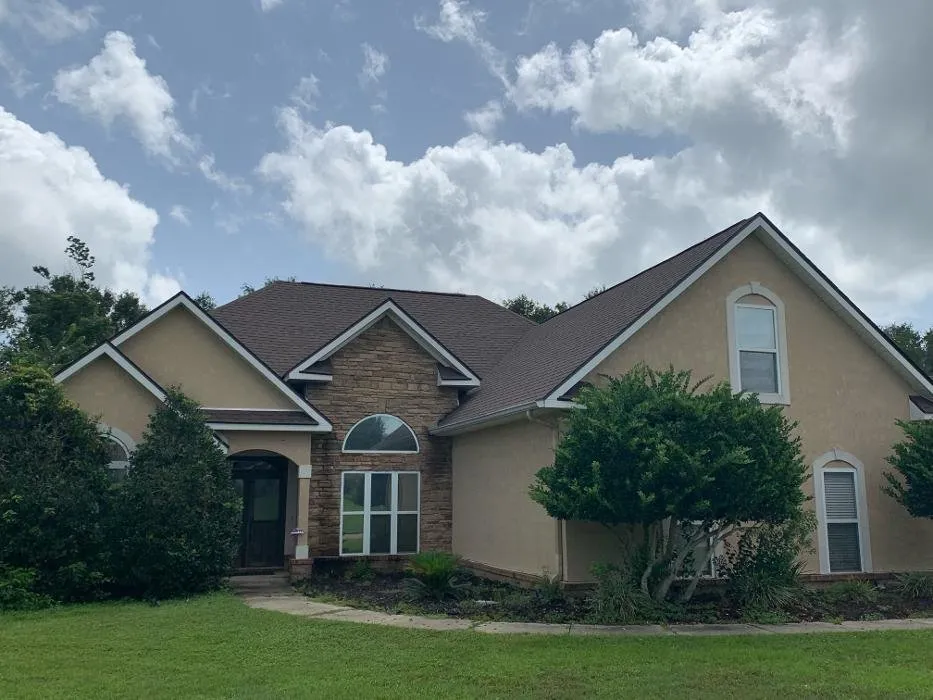 Licensed roof leak repair in Salem, AL by Roofs Unlimited