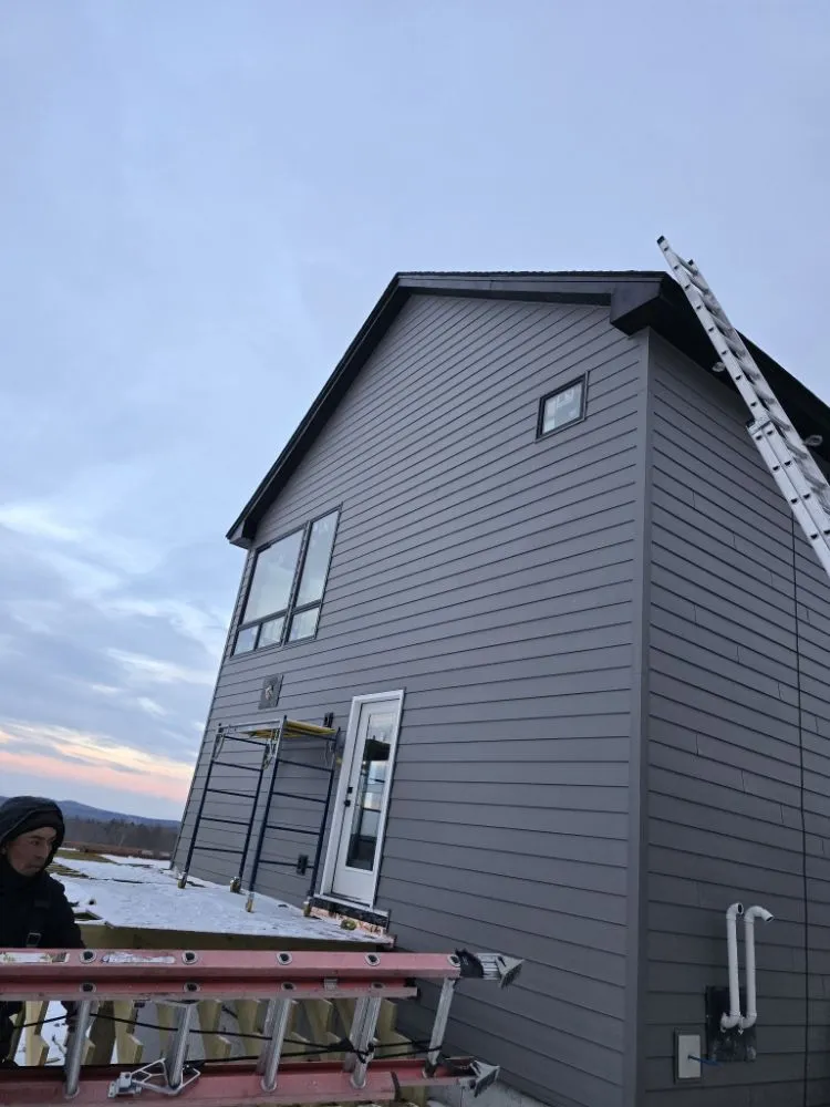 Slide of Roofshare Me