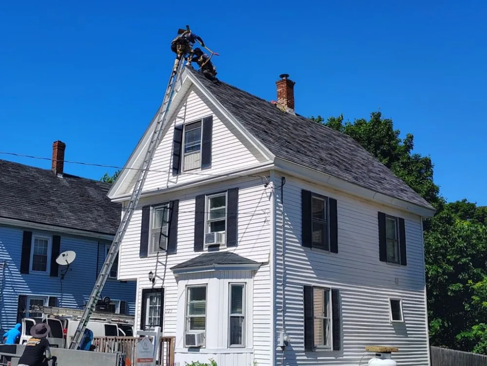 Slide of Roofshare Me