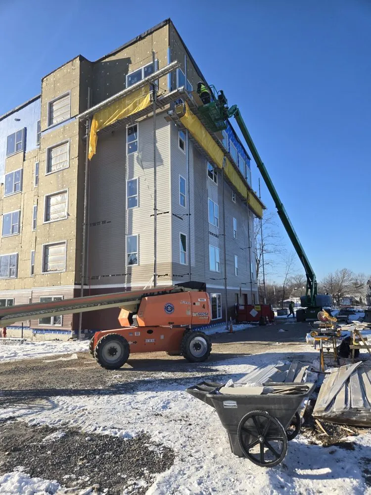 Slide of Roofshare Me