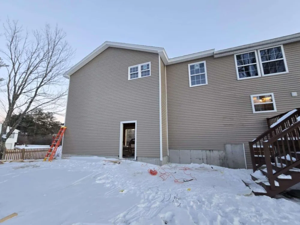 Slide of Roofshare Me