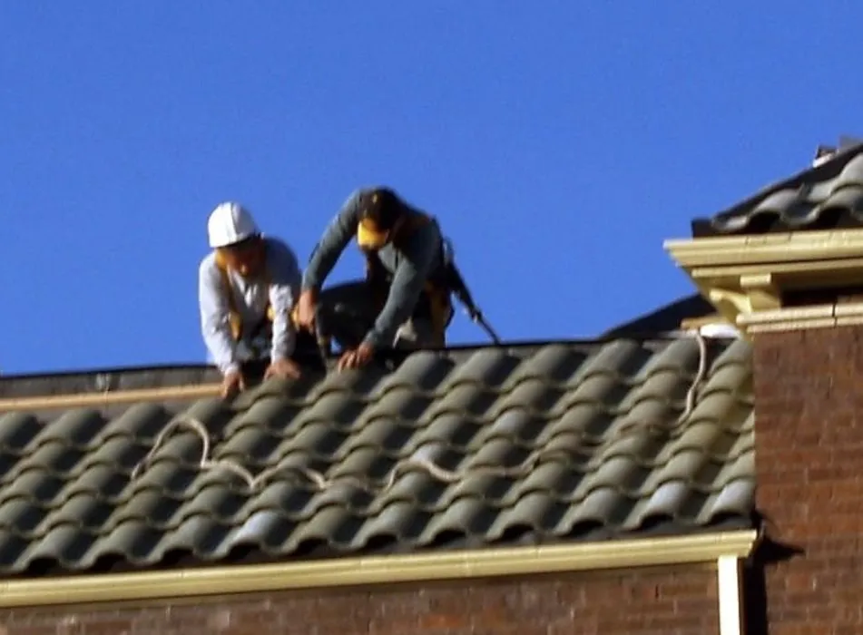 Slide of RoofSmith of Florida