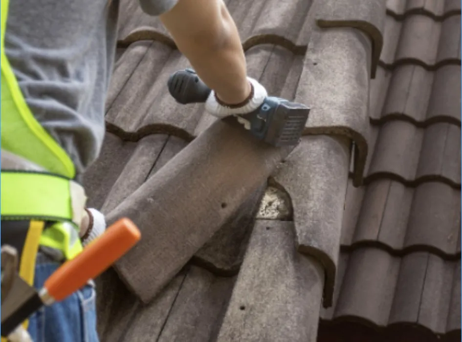 Slide of RoofSmith of Florida