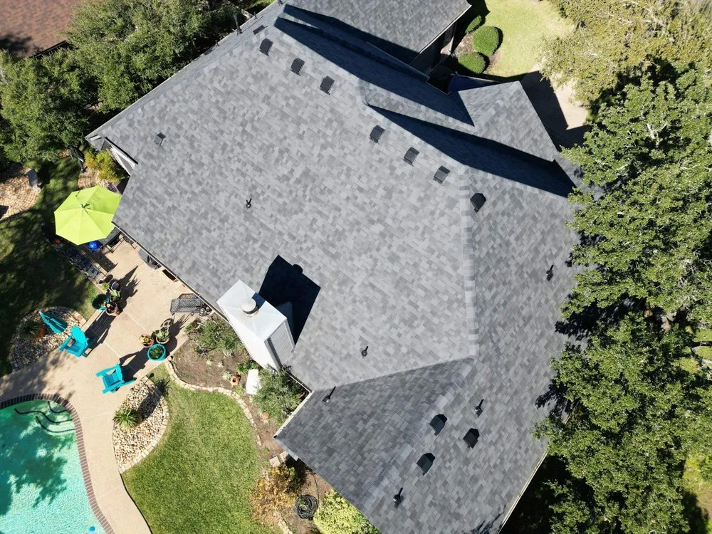 Slide of RoofsOnly.com