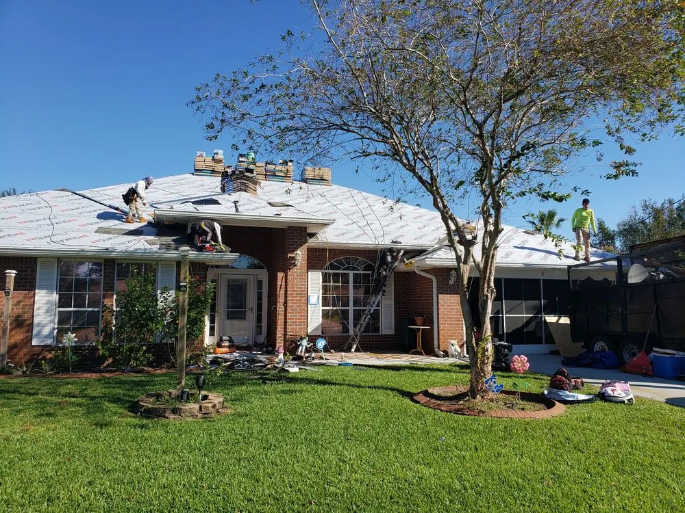 Slide of Rooftecs Contracting