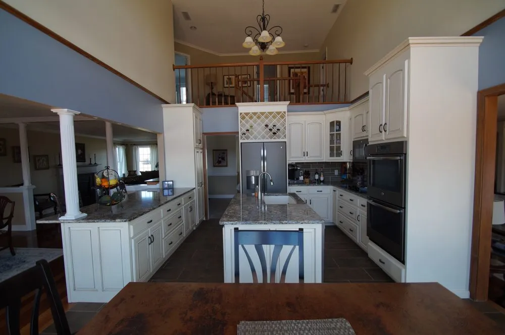 Slide of Rosa Home Improvement