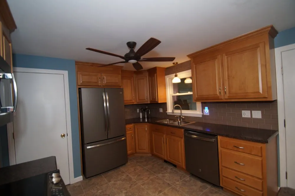 Slide of Rosa Home Improvement